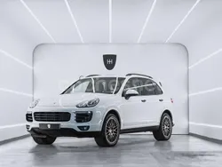 Blanco Usado 2016 Porsche Cayenne Platinum Edition SUV | 34.999 € (Precio justo)