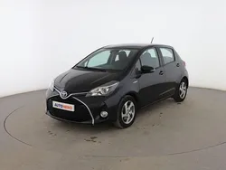 Negro Usado 2016 Toyota Yaris Hybrid Active Berlina | 12.499 € (Precio justo)