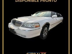 Blanco Usado 2003 Lincoln Town Car Berlina | 20.000 €
