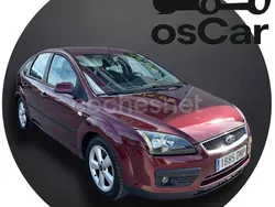 Granate Usado 2005 Ford Focus Ghia Berlina | 2700 € (Precio justo)