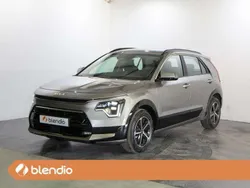 Gris Nuevo 2024 Kia Niro SUV | 26.890 € (Precio justo)
