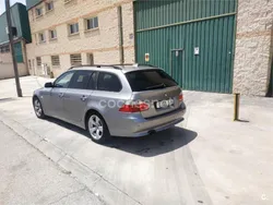 Gris / plata Usado 2006 BMW 520 Familiar | 4300 € (Buen precio)