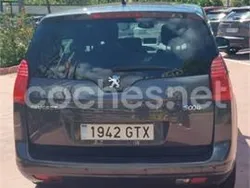 Gris / plata Usado 2010 Peugeot 5008 Sport Monovolumen | 7100 € (Precio justo)