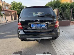 Negro Usado 2005 Mercedes ML320 SUV | 9900 € (Precio justo)