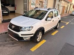 Blanco Usado 2015 Dacia Sandero Stepway Utilitario | 7390 € (Precio justo)