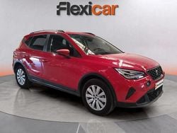 Rojo Usado 2024 Seat Arona Style SUV | 18.490 € (Precio justo)