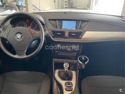 Gris / plata Usado 2015 BMW X1 Efficient Dynamics SUV | 12.900 €