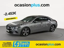 Gris / plata Usado 2020 Mercedes A200 Berlina | 26.990 € (Precio justo)