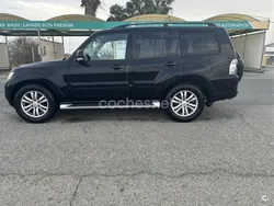 Negro Usado 2017 Mitsubishi Montero SUV | 34.000 €