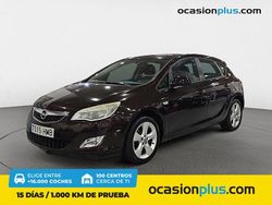 Marrón Usado 2012 Opel Astra Enjoy Utilitario | 7450 € (Precio justo)