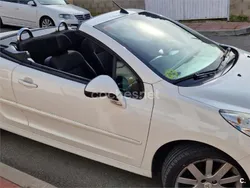 Blanco Usado 2012 Peugeot 207 CC Descapotable | 5300 € (Buen precio)