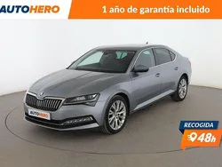 Gris Usado 2019 Skoda Superb Style | 22.699 € (Precio justo)