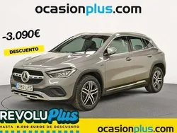 Gris Usado 2021 Mercedes GLA250 SUV | 30.900 € (Super precio)