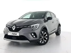Gris Usado 2024 Renault Captur Techno SUV | 24.450 € (Un poco caro)