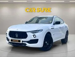 Blanco Usado 2018 Maserati Levante SUV | 48.800 €
