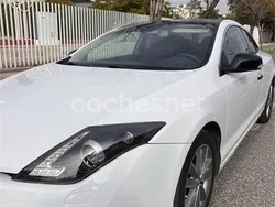 Blanco Usado 2012 Renault Laguna Coupé Coupe | 6000 €
