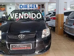 Negro Usado 2007 Toyota Auris Berlina | 3990 € (Buen precio)