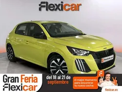 Verde Usado 2024 Peugeot 208 Active Utilitario | 13.770 € (Precio justo)