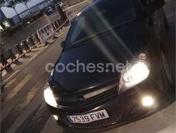 Negro Usado 2015 Opel Astra GTC Sportive Berlina | 5200 € (Buen precio)