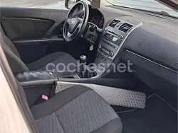 Blanco Usado 2011 Toyota Avensis Advance Berlina | 4190 € (Precio justo)
