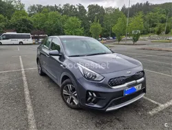 Gris / plata Usado 2021 Kia Niro SUV | 18.800 € (Buen precio)