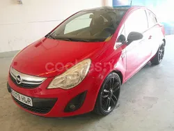 Rojo Usado 2012 Opel Corsa Color Edition Berlina | 4190 € (Super precio)