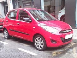 Rojo Usado 2012 Hyundai i10 Comfort Utilitario | 4990 € (Precio justo)