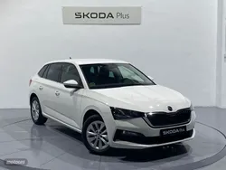 Blanco Usado 2023 Skoda Scala Selection Utilitario | 17.500 € (Precio justo)