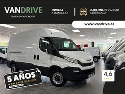 Blanco Usado 2018 Iveco Daily Berlina | 17.980 €