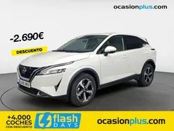 Blanco Usado 2024 Nissan Qashqai N-Connecta SUV | 25.600 € (Precio justo)