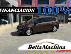 Amarillo Usado 2017 VW Touran Advance Monovolumen | 16.475 € (Precio justo)