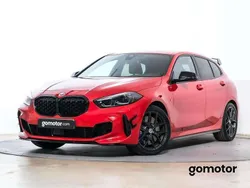 Rojo Usado 2023 BMW M135 Shadowline Utilitario | 40.190 € (Precio justo)