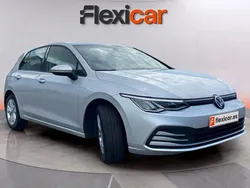 Gris Usado 2022 VW Golf VIII Life Berlina | 20.390 €