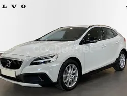 Blanco Usado 2019 Volvo V40 CC Pro Familiar | 19.900 €