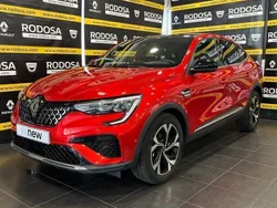 Rojo Usado 2024 Renault Arkana Techno SUV | 26.900 €