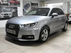 Gris / plata Usado 2016 Audi A1 Sportback Ambiente Utilitario | 12.499 € (Buen precio)