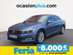 Albastru Utilizat 2015 VW Passat Advance Berlinǎ | 15.990 € (Preț OK)