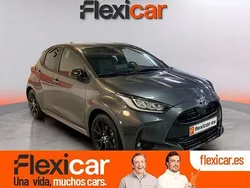 Gris Usado 2022 Toyota Yaris Hybrid Active Berlina | 20.270 € (Precio justo)