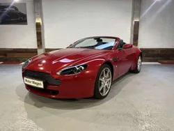 Rojo Usado 2008 Aston Martin Vantage Coupe | 68.000 €