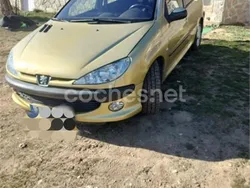 Amarillo Usado 2002 Peugeot 206 Familiar | 1500 € (Precio justo)