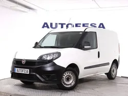 Blanco Usado 2021 Fiat Doblò Monovolumen | 10.050 € (Buen precio)