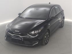 Negro Usado 2024 Kia Ceed | 18.489 € (Precio justo)