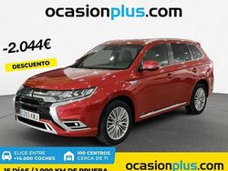 Rojo Usado 2019 Mitsubishi Outlander P-HEV SUV | 20.173 € (Precio justo)