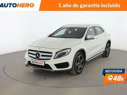 Blanco Usado 2017 Mercedes GLA220 AMG line SUV | 23.699 €