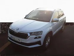 Blanco Usado 2022 Skoda Karoq Ambition SUV | 21.500 € (Precio justo)