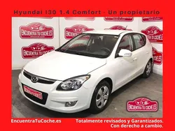 Blanco Usado 2009 Hyundai i30 Comfort Utilitario | 7390 € (Precio justo)