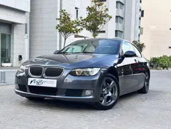 Gris / plata Usado 2008 BMW 325 Coupe | 9990 € (Precio justo)