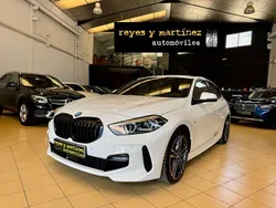 Blanco Usado 2024 BMW 118 Sport Line Utilitario | 31.500 € (Caro)