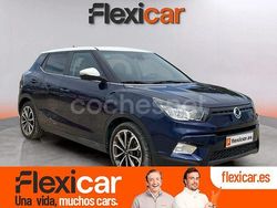 Azul Usado 2017 Ssangyong (KGM) Tivoli Limited SUV | 11.990 €
