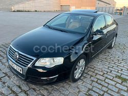 Negro Usado 2006 VW Passat Highline Berlina | 7990 €